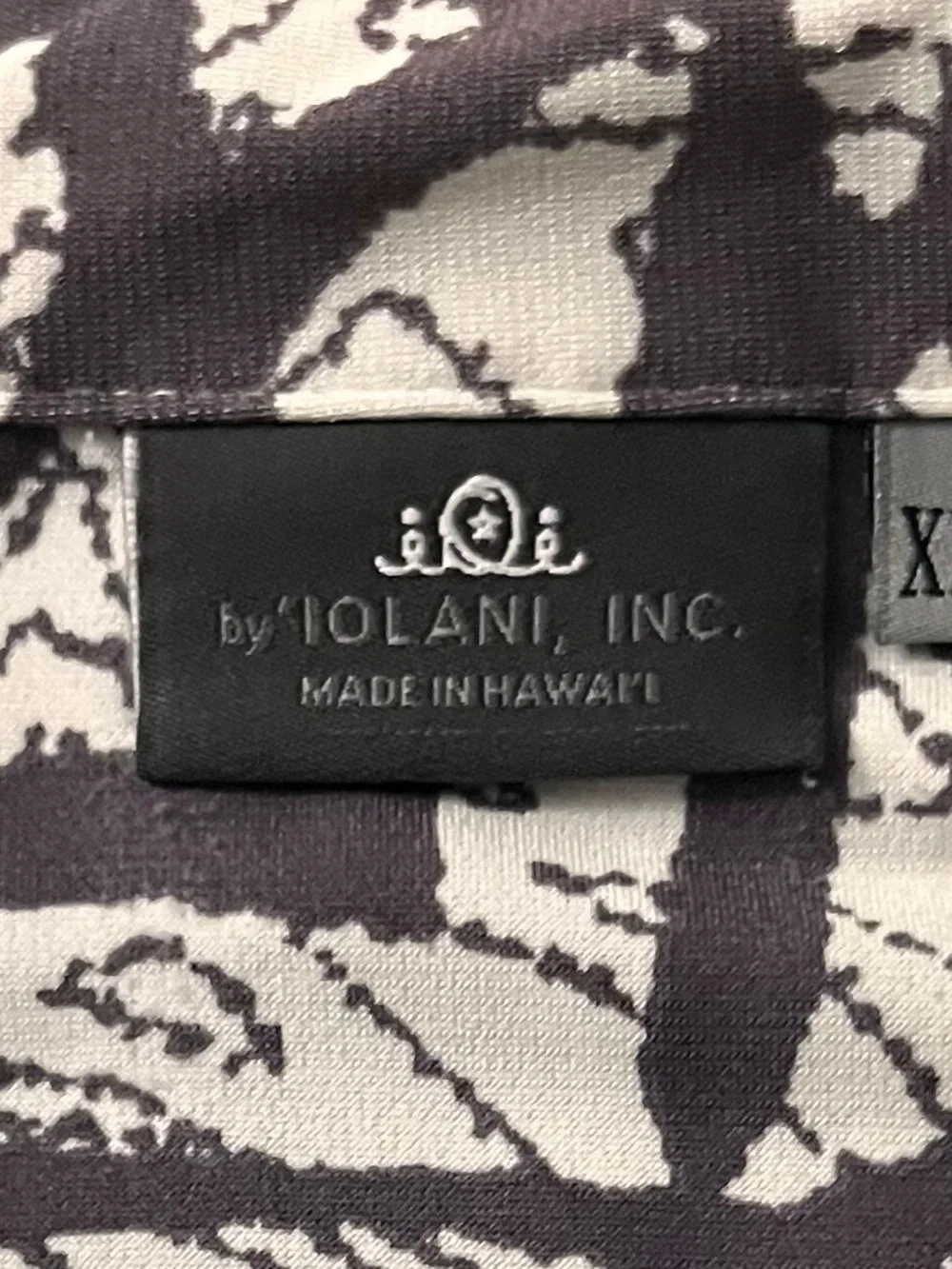 Iolani Inc. Made in Hawaii Abstract Tribal Print Polo Shirt XXL